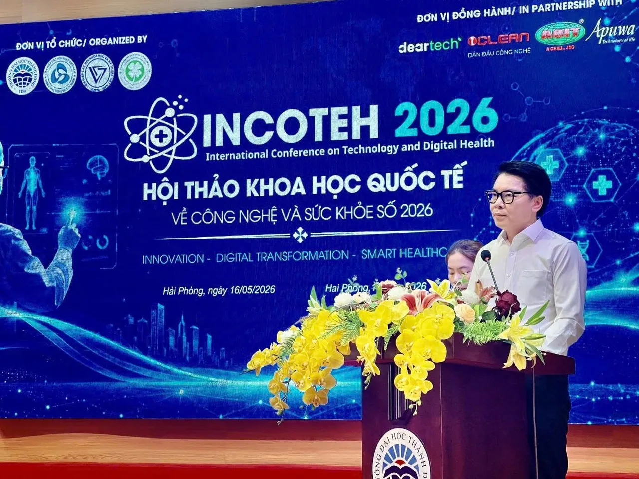 Diễn giả trình bày tại INCOTEH 2026